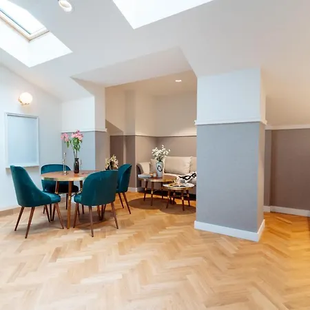 아파트호텔 Willawawel - Loftaffair Collection 크라쿠프